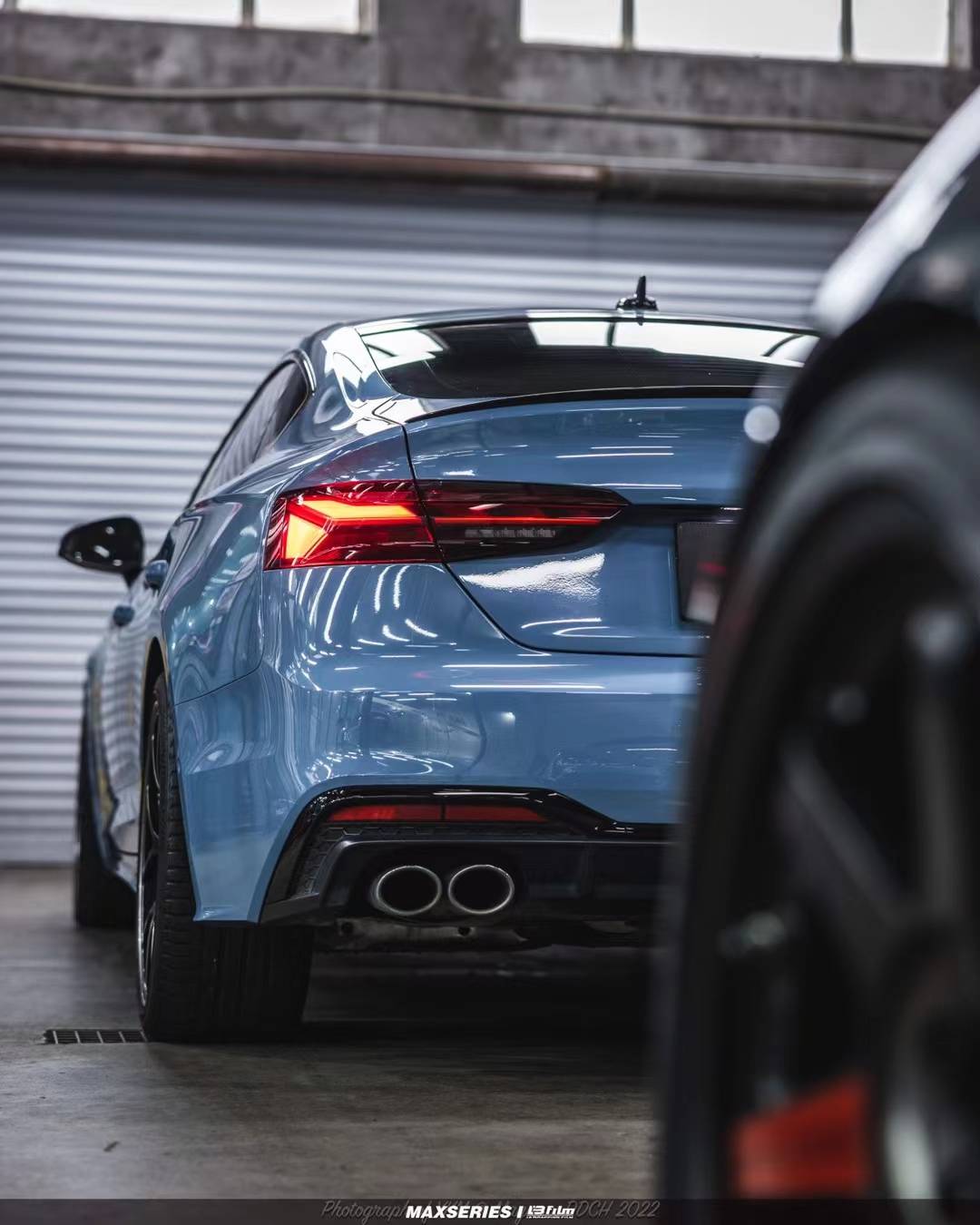 lbfilm改色膜奥迪s5原厂漆瓷器蓝