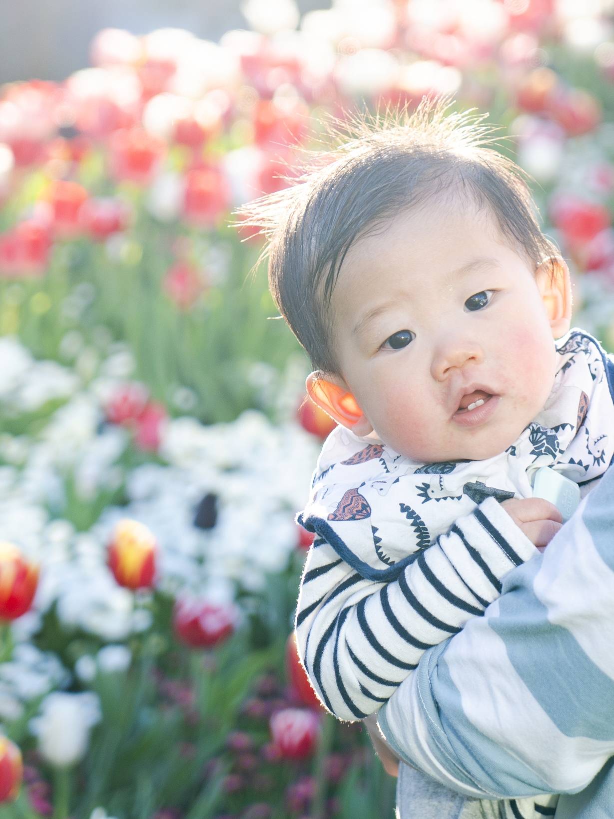 冬天孩子别穿太多，学会这三个穿衣技巧，让孩子更健康舒适