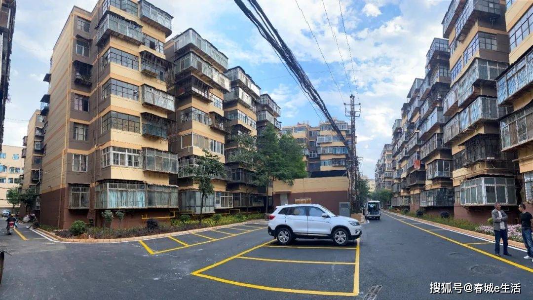 境遇美好丨福海街道老旧小区改出宜居心环境