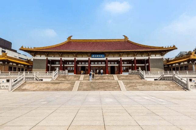 03,南京博物院02,中国国家博物馆01,故宫博物院下面小编以"云游博物馆