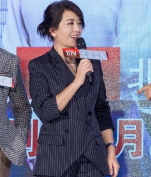 她是孙红雷的大姨子,与靳东同居5年后分手,现和鲜肉谈恋爱_江珊_生活