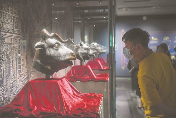 南京城墙博物馆恢复开放 圆明园四大兽首惊艳亮相