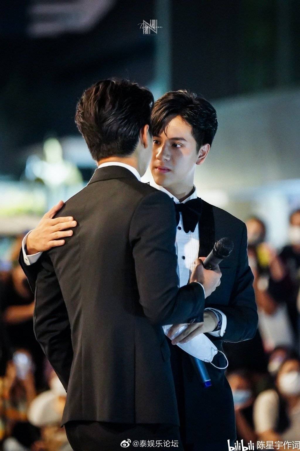 泰国当红cp档怒目争吵不欢而散泰剧两小无拆ohm陈炳林和nanon黄乐荣