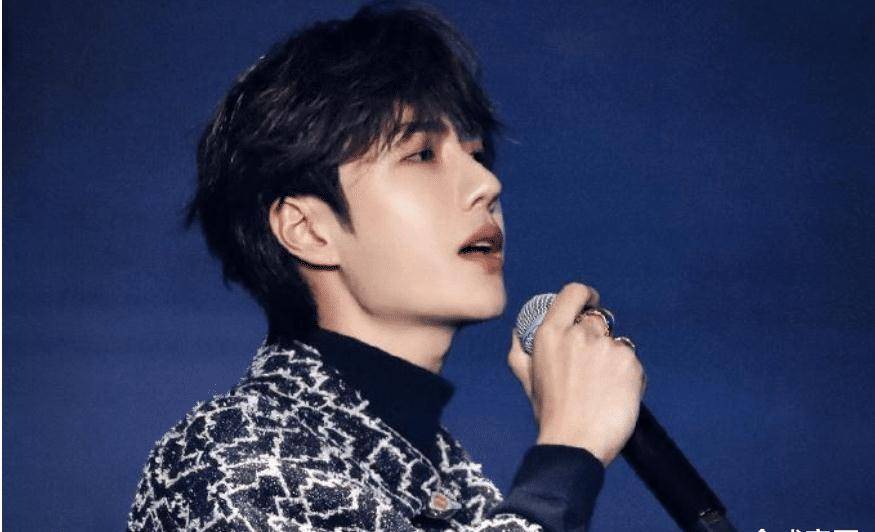 王一博自成一派的气场以及骨子里的清冷气质真的太迷人了