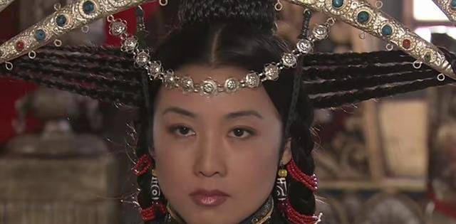 尘埃落定十九年后再看看这些女人的丑恶嘴脸太恶心