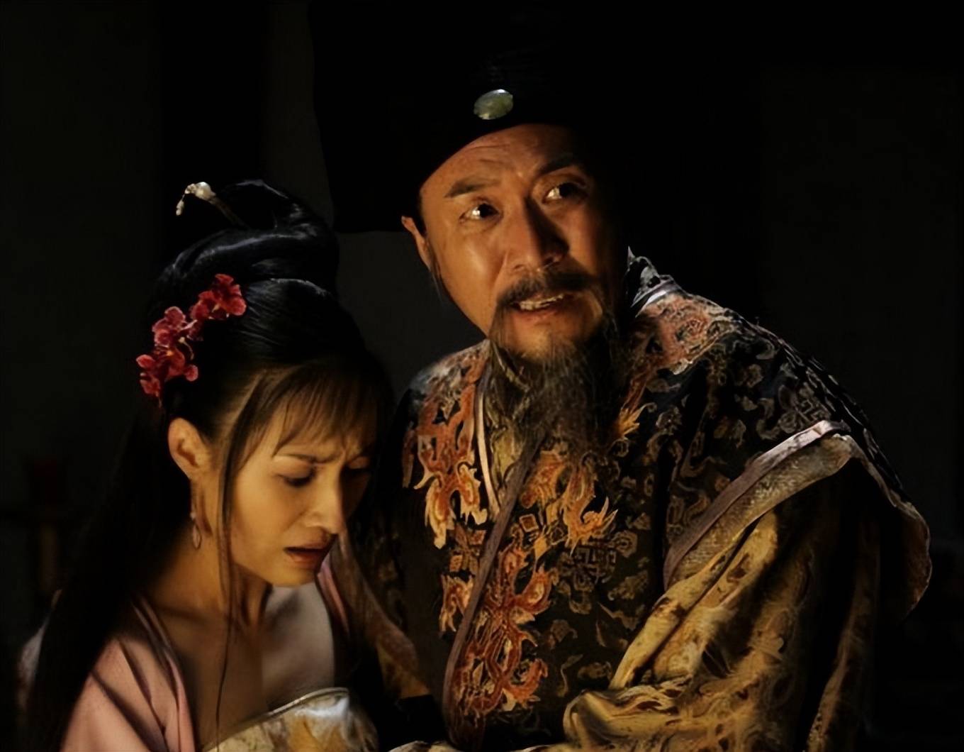 明代奇案:表面是郎中,背后采花贼,十七个妇人怀孕,才露出真相_夫人_张