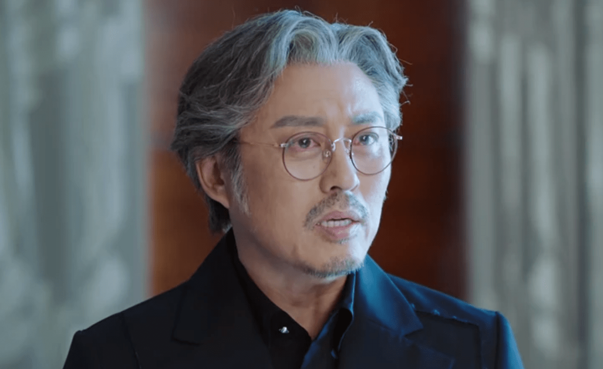 没错,他就是曾经饰演"红楼第一美男子"高宏亮.