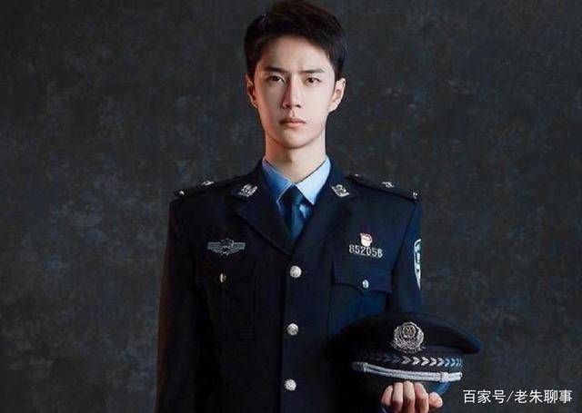 还有一部分人就怕不引起矛盾,称张艺兴饰演警察应该像王一博学习一下