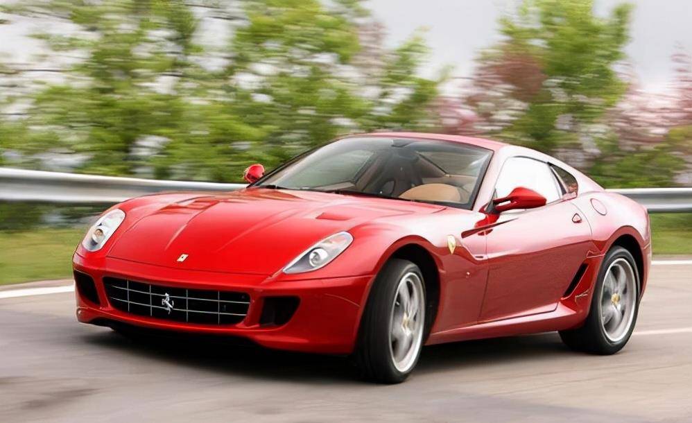 曝光,从国产suv到百万豪车,网友:换车史就是成功史_谢楠_法拉利_什么