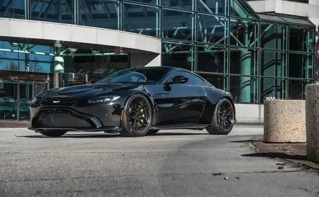 阿斯顿马丁vantage改装轮圈案例