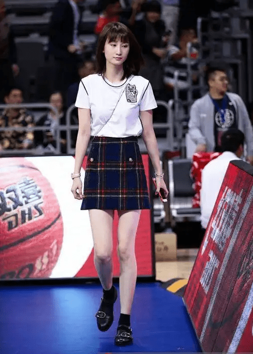 老婆想过二人世界,但却遭到周琦的拒绝_王欣怡_时间_比赛