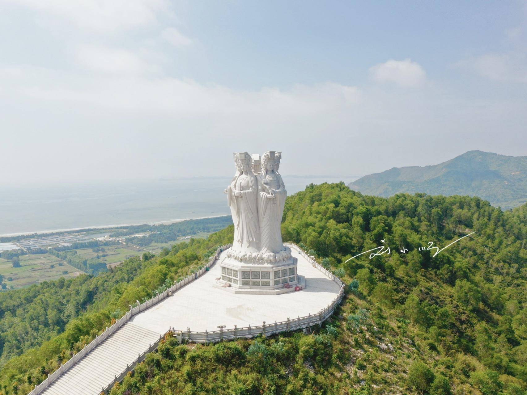 广东省海丰县的重要地标,据说全世界独一无二,你有没有来过?_石像_汕尾_大湖
