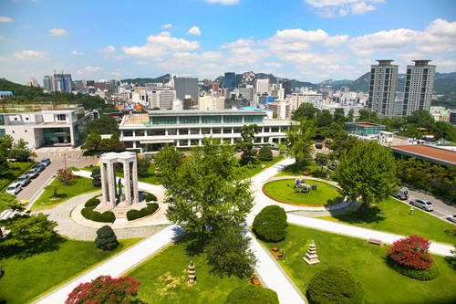 韩国留学之东国大学