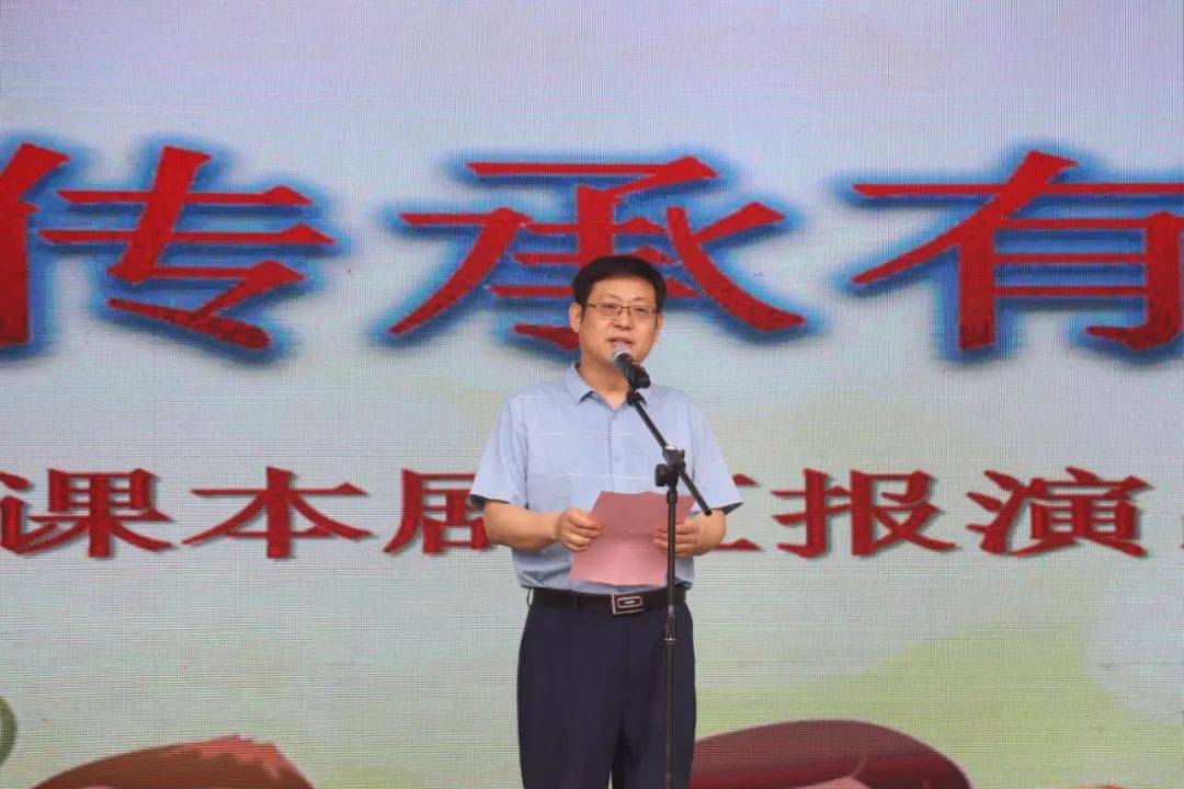 咸阳彩虹小学举办第五届话剧节演绎经典传承有我课本剧汇报演出活动