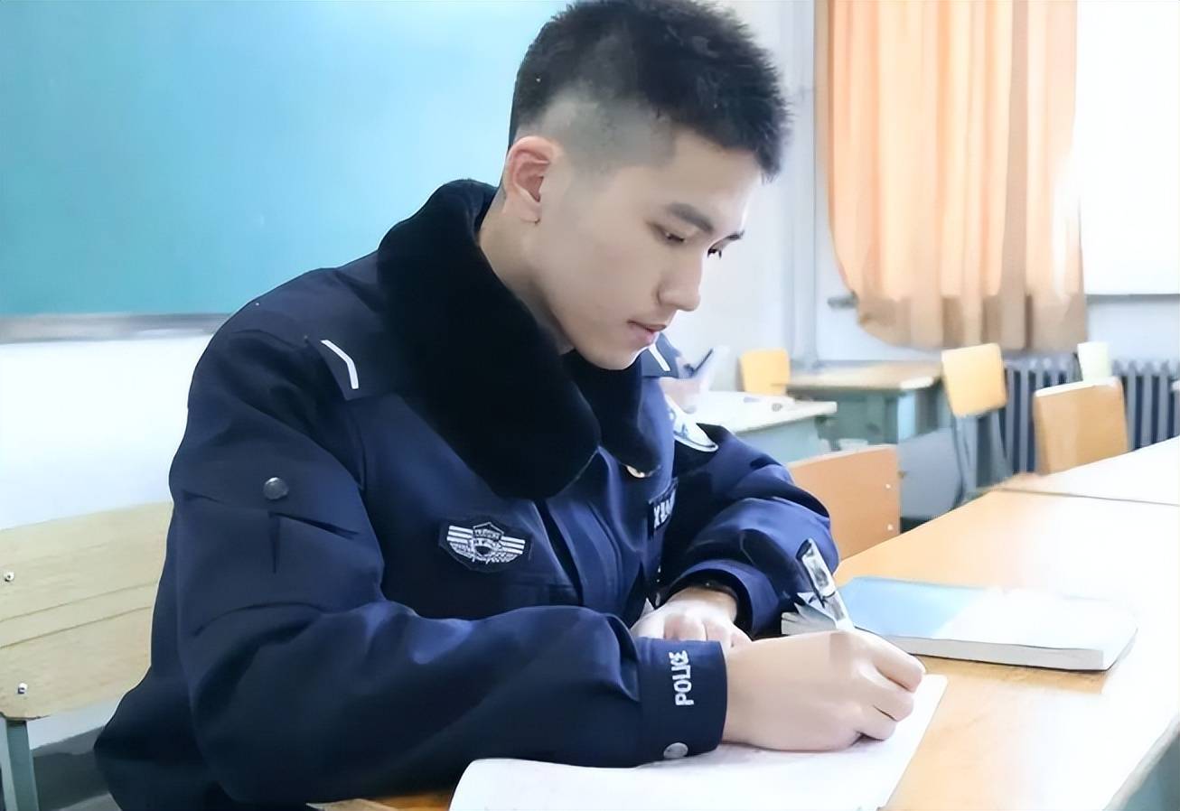 原创这所警校向初中生抛出橄榄枝学科实力强关键录取分并不高