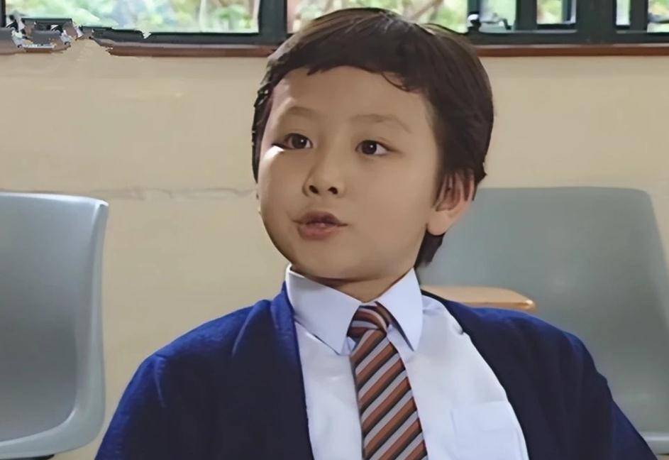 「僵尸仔」况复生庆祝结婚8周年 33岁张国权淡出娱圈做名店销售_马