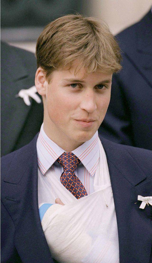 英国王子威廉年轻图片