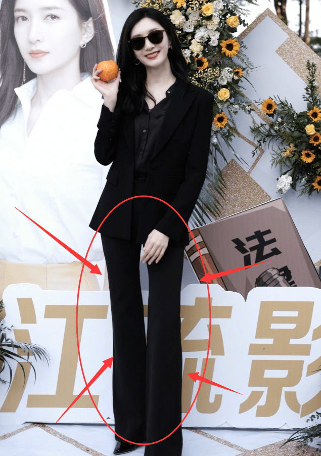 江疏影久违新剧开机心情好晒美照全身照惹眼这腿真实存在