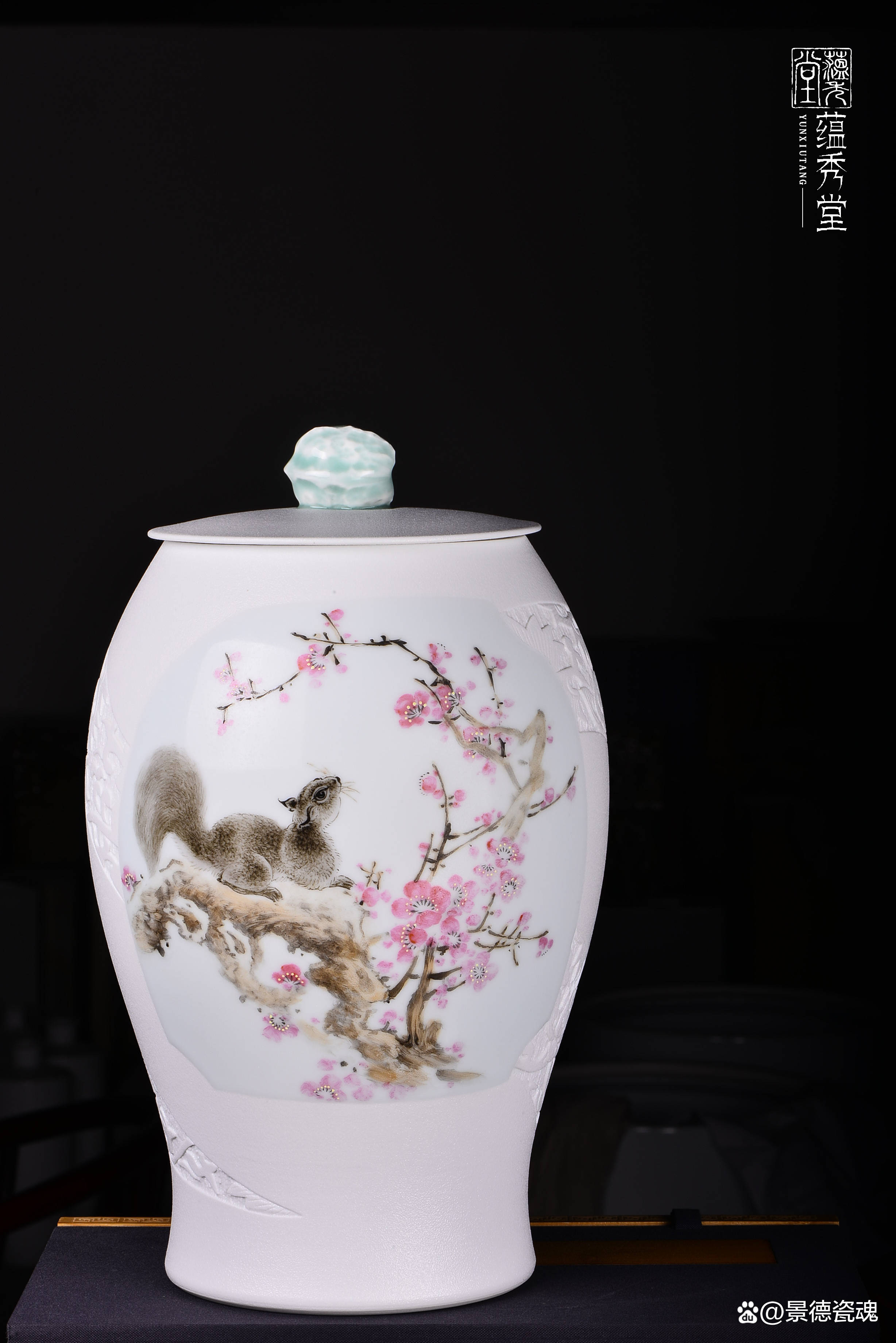 景德镇青年艺术家占翼荣获第二届"江西省陶瓷艺术大师" 称号