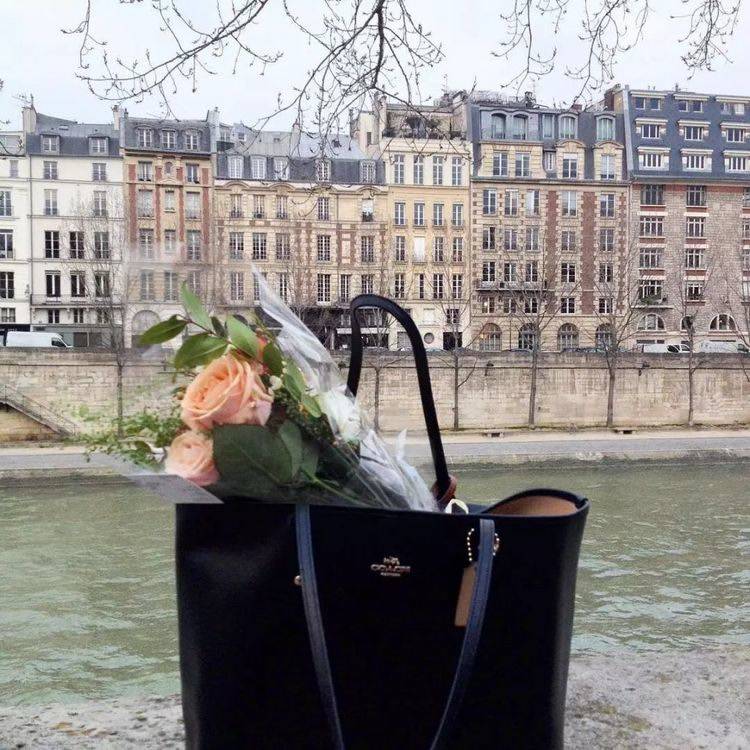 ����ְ��Ԥ������,��Щ���Լ۱Ȱ���ֵ��ӵ��,�����ݶ����ֲ���