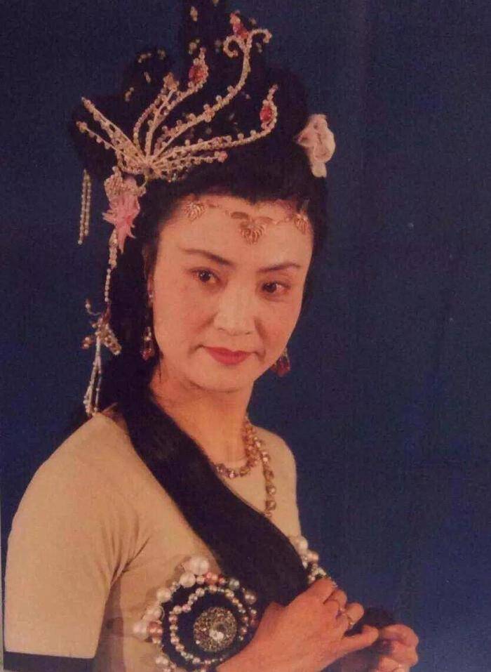 杨春霞因白骨精家喻户晓为何至死都不原谅西游记导演