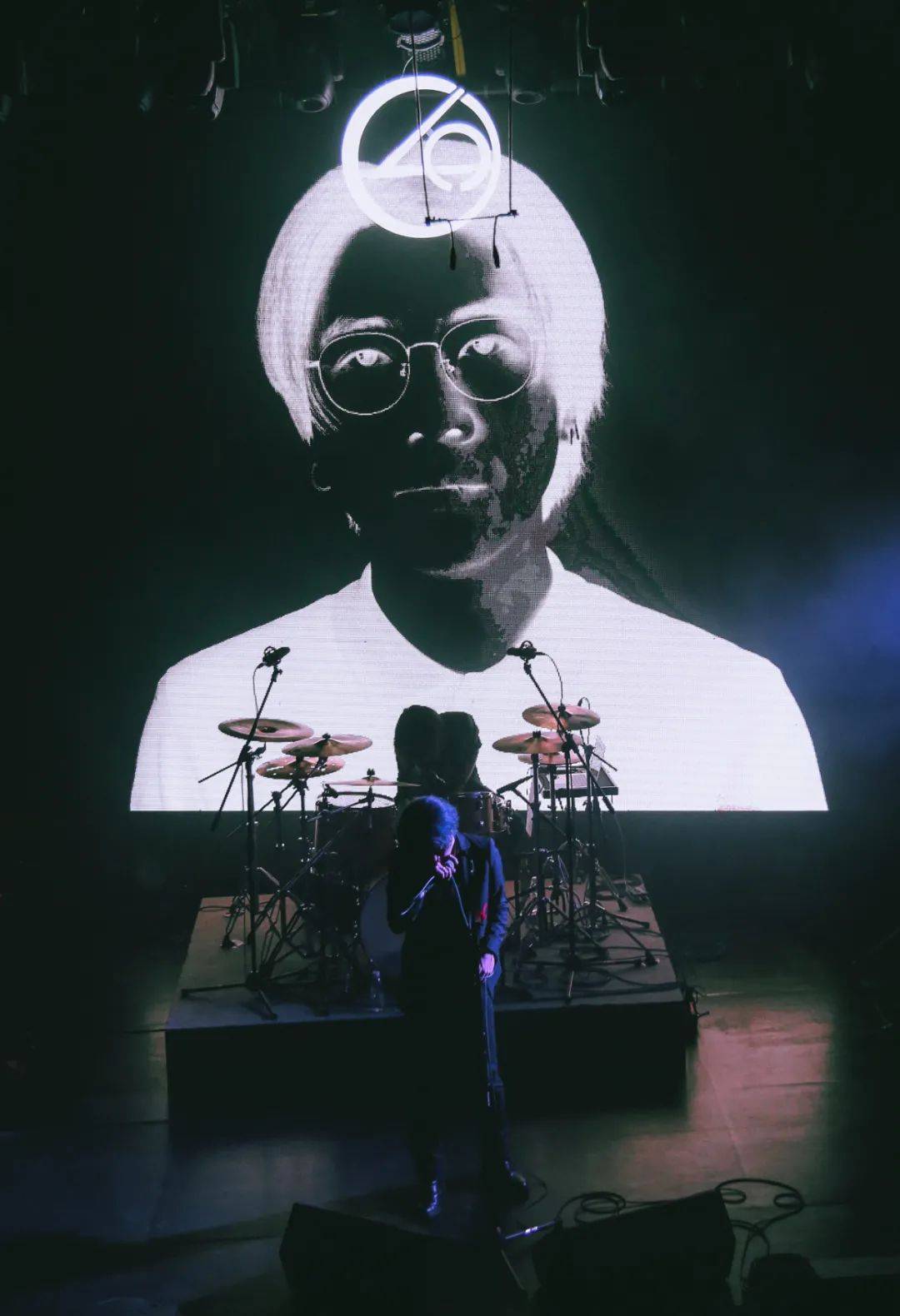 丝绒公路:我们不是无病呻吟的"网红乐队"_演出_金晖_阿瑞