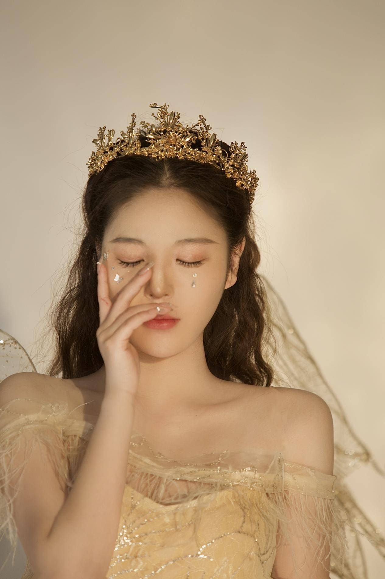 果敢少女演员安琪儿:永远不向磨难低头,砥砺前行_节目_笑容_性格