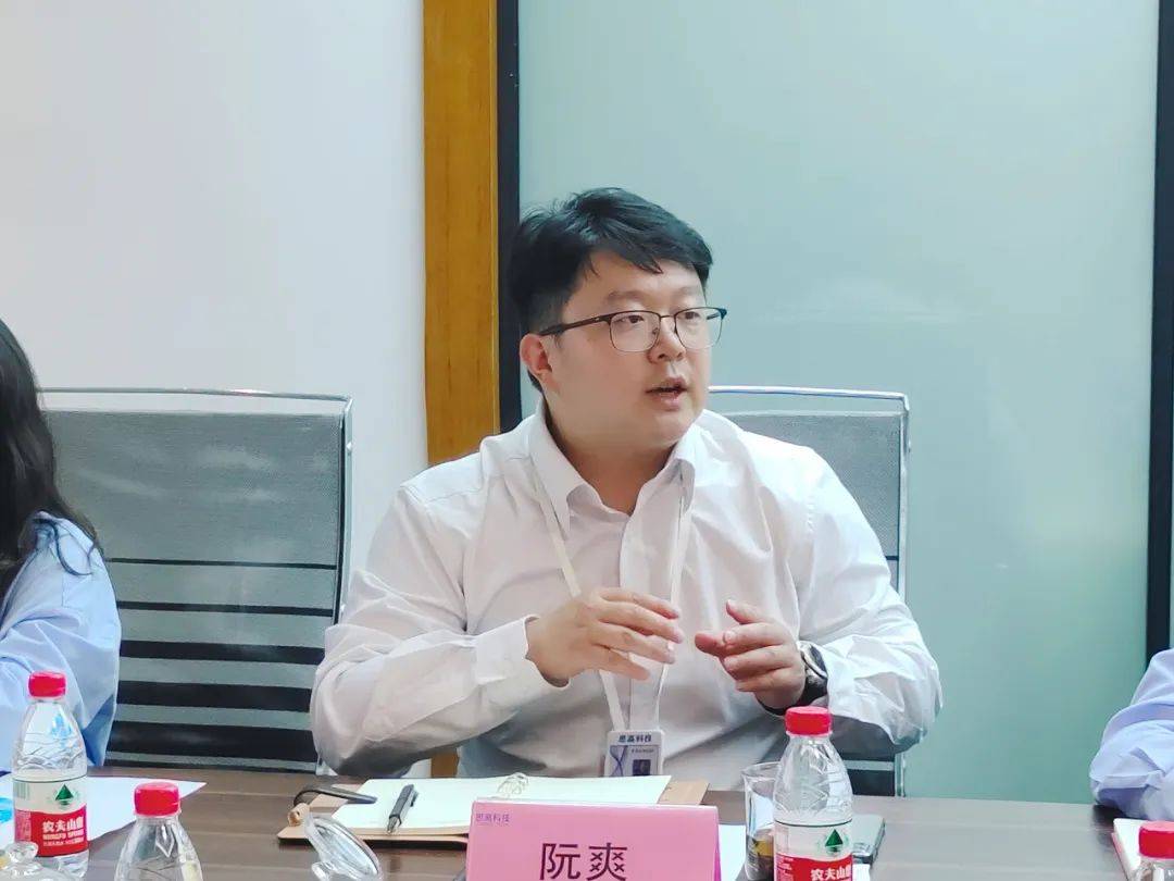 荆门市东宝区委副书记区长董勇一行领导莅临思高科技考察指导