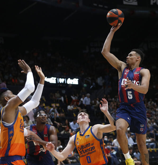 原创西篮联将战大黑马皇马主帅点出两重点wnba领头羊王牌或遇险情