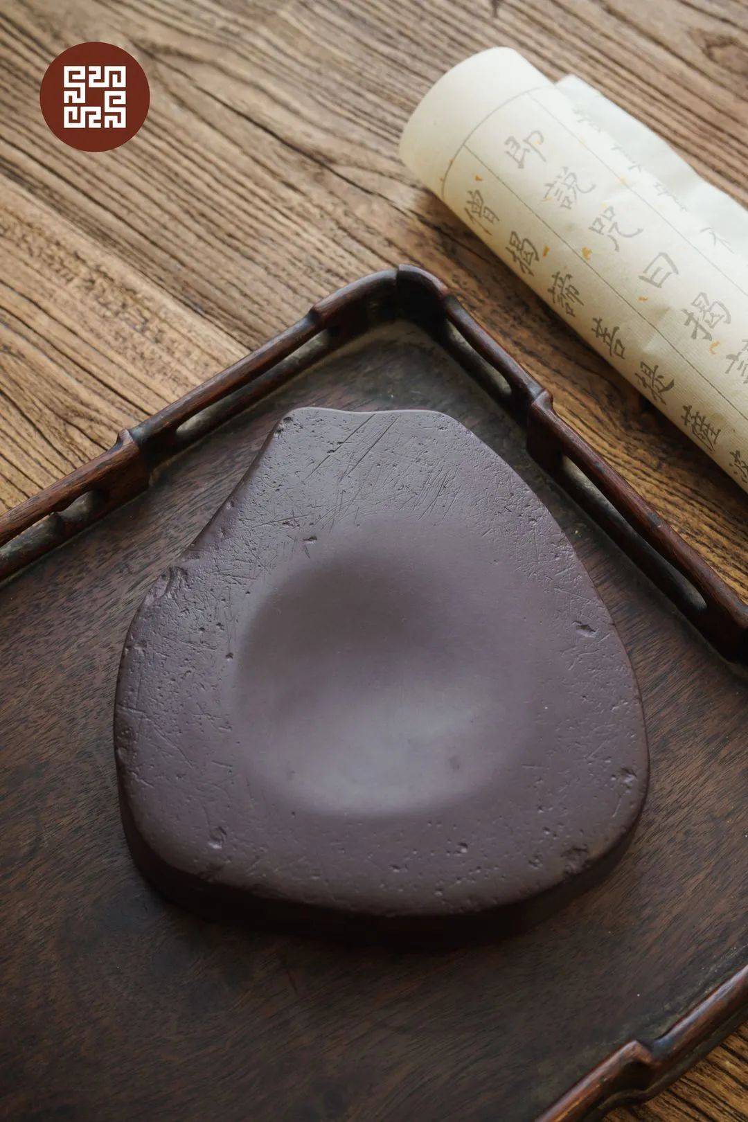 此方清顺治任有刚铭随形籽石易水砚,由河北易水砚有限公司总经理