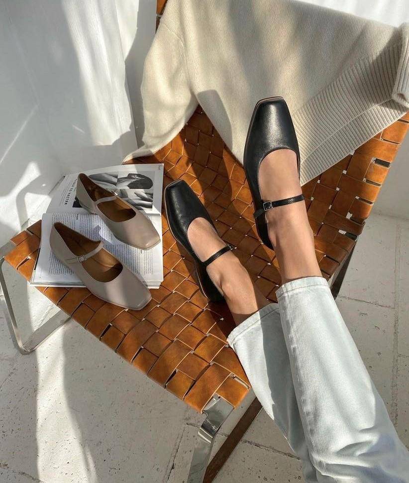 原创夏天穿什么凉鞋好看集合12款漂亮款式用一双鞋子让造型发光