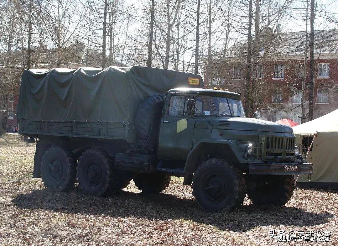 (俄羅斯重型武器篇)_卡車_裝甲運輸車_步兵戰車