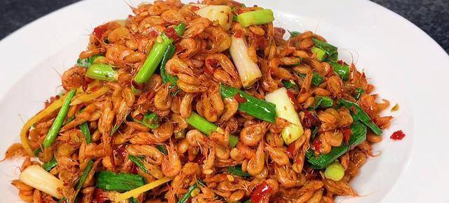 原创河虾学会这样炒鲜香味美5分钟就上桌老人小孩都爱吃