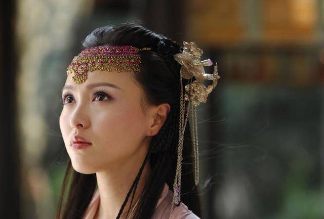 《凤隐天下》秀神操作,网友:只要阵容是真的就必须追_公司_华策影视