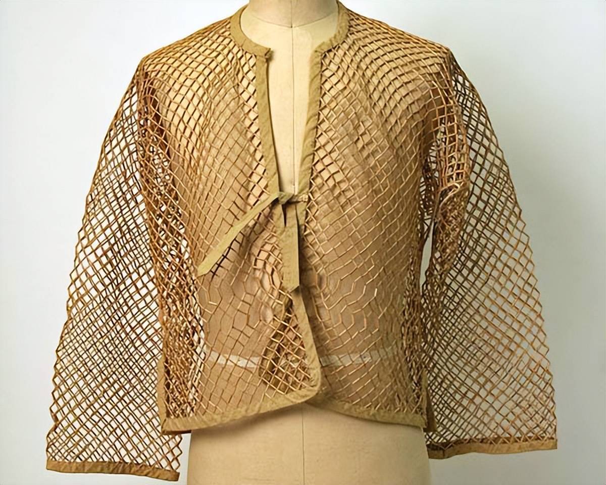 早在唐朝,我国南方地区就出现了竹疏布,即用竹子作原料织就的布.