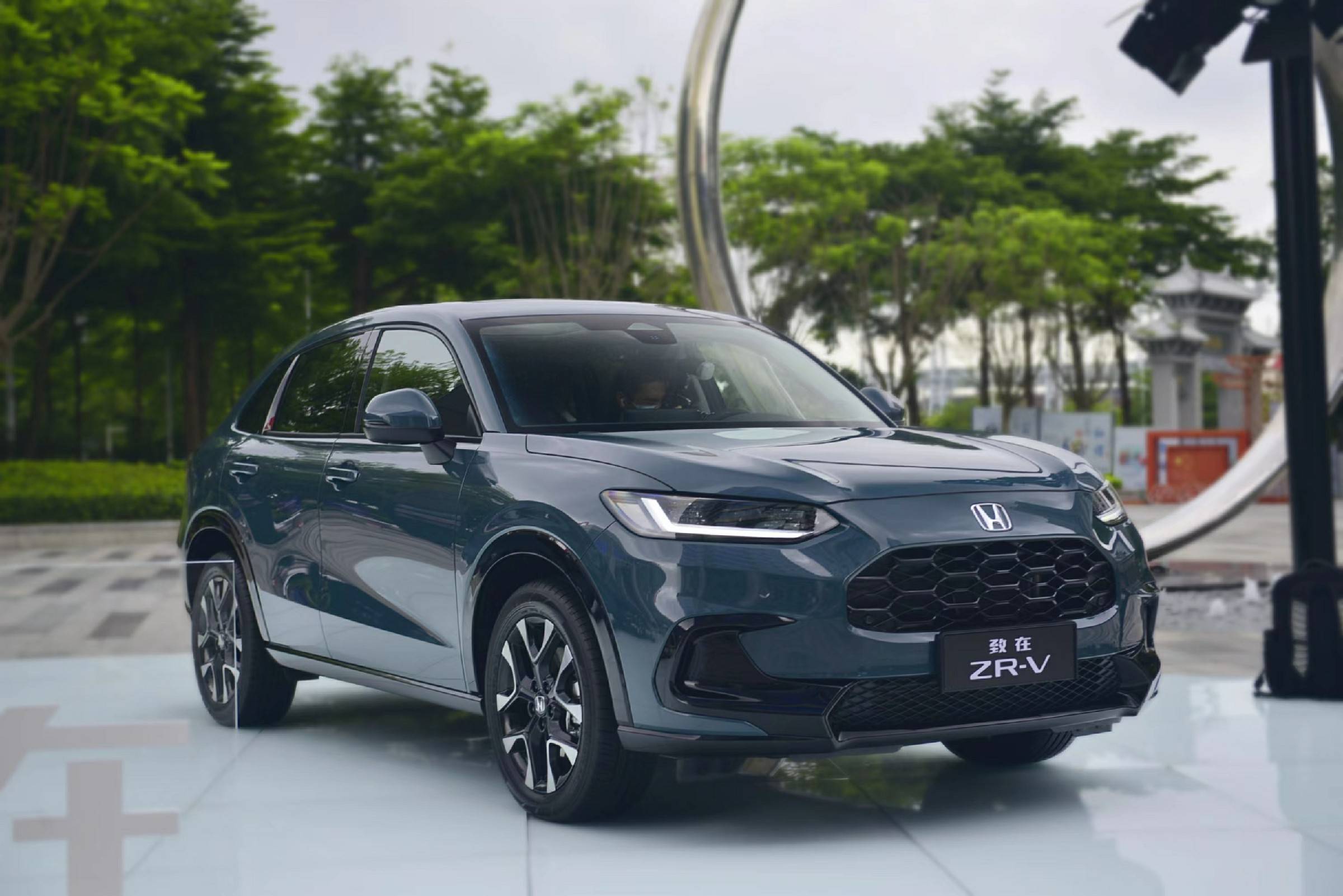 全球首秀,广汽本田全新全球suv致在zr-v实车亮相,真正放飞自我_搜狐