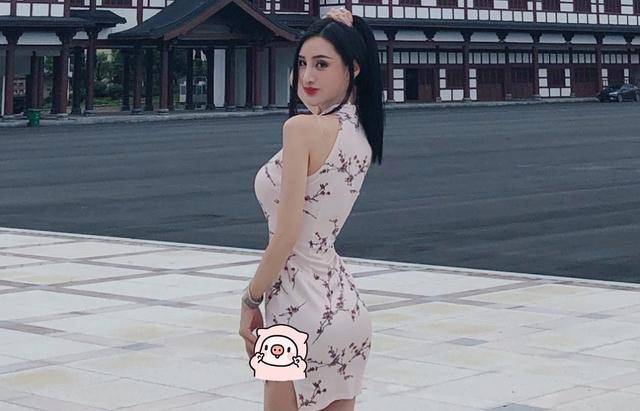 江西"第一位美腿车模",穿旗袍展现"中国风",运动让她有魅力_吴春怡