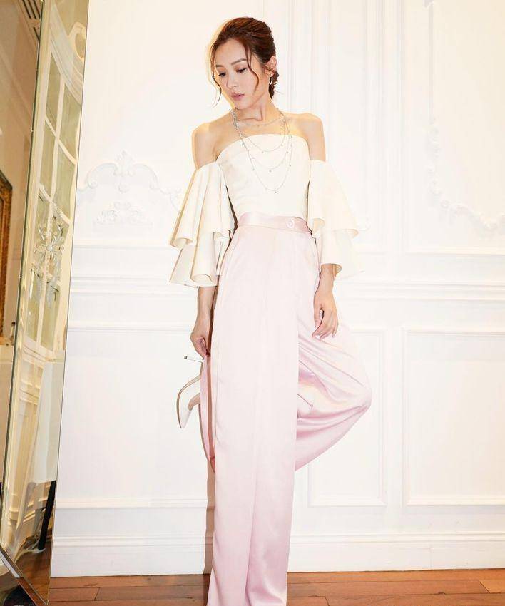 港剧新女神李佳芯有美貌有演技不屑玩时尚