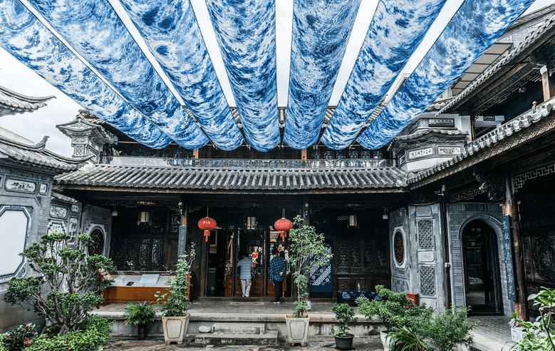 蝴蝶泉边这座村藏着传承300多年的扎染技术被称大理白族第一