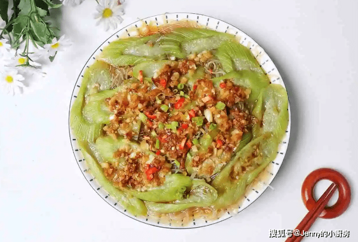 分享5道家常蒸菜的做法,步骤简单,营养不上火_虾丸_处理_丝瓜