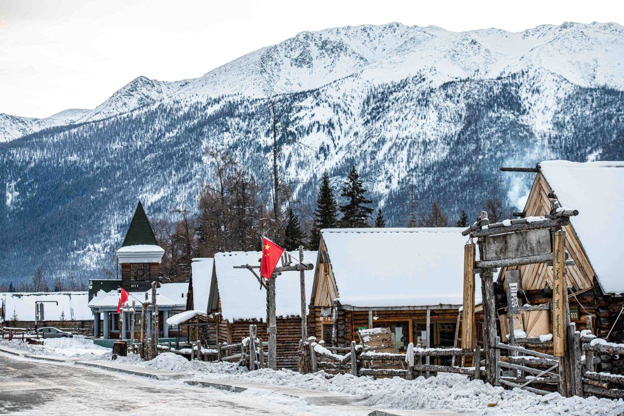 原创新疆藏了个图瓦人村落这里67小桥流水炊烟袅袅有向往中的生活