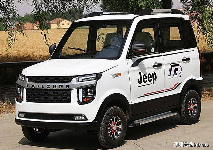 这2款四轮电动车suv造型动力强冷暖空调最大续航260公里