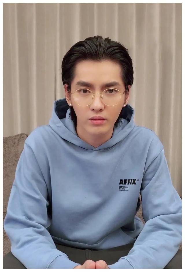 原创吴亦凡案件正式开庭都美竹发痛哭表情包回应一切尽在不言中