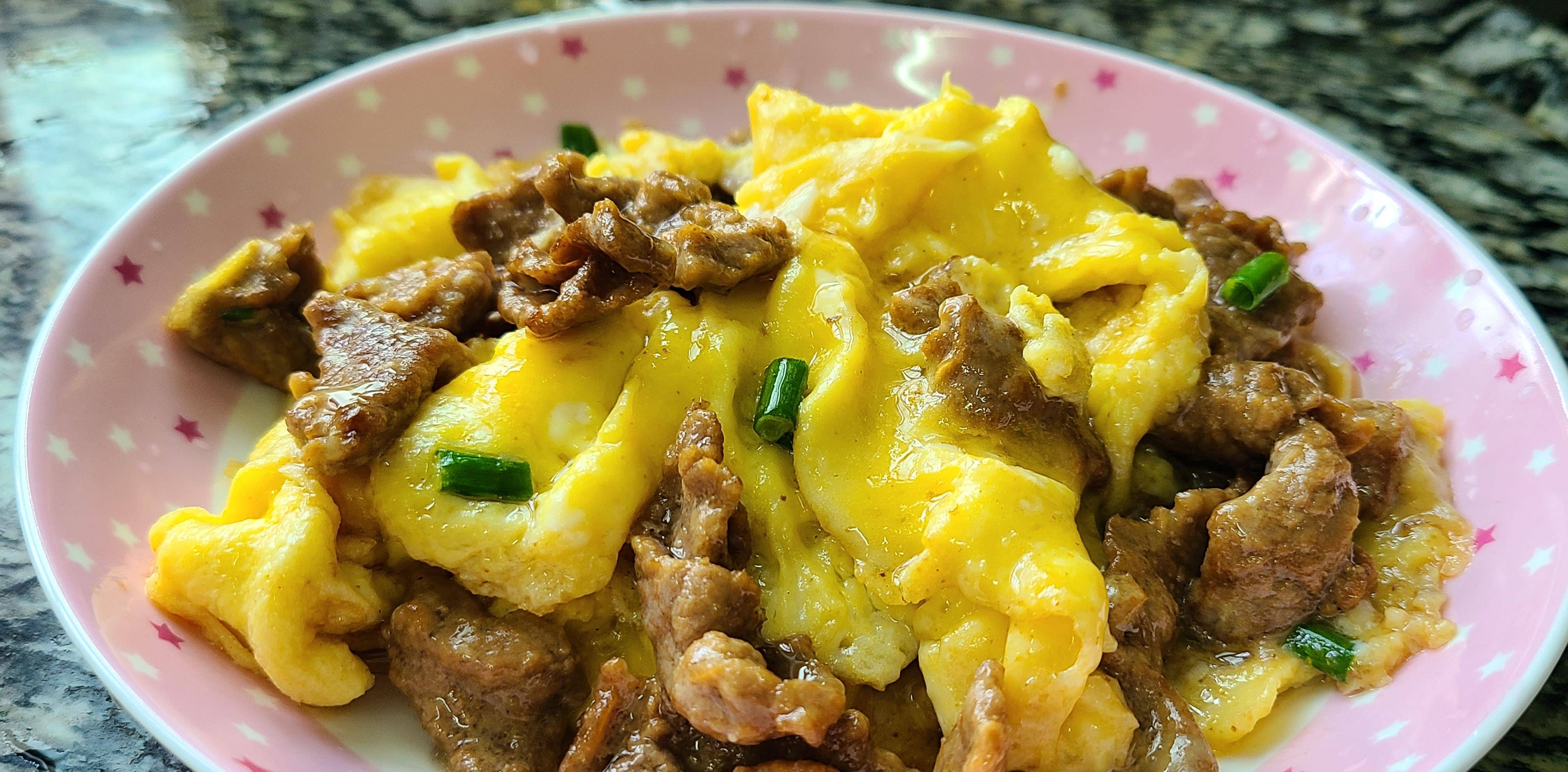 牛肉滑蛋,一道在广东出了名的美食,肉香嫩滑,做法还简单_时间_小火