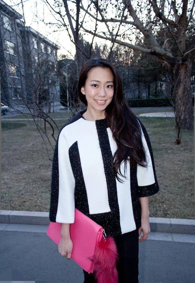 美腿皇后吴辰君,曾演《风云》孔慈大火,造型获董事长张泽全称赞