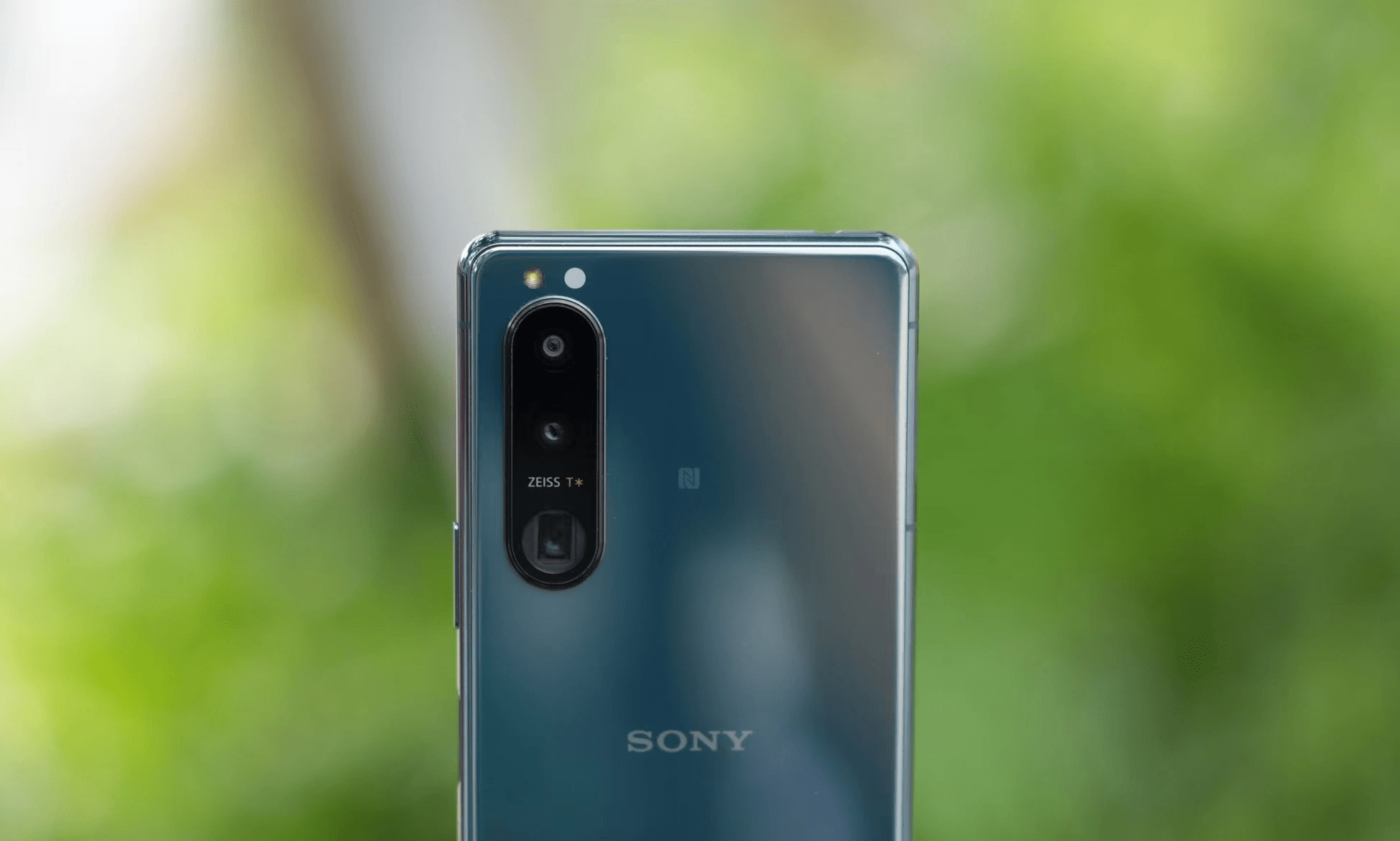 索尼xperia 5 Iv 小屏手机，61英寸1080p，支持无线充iii处理器系列