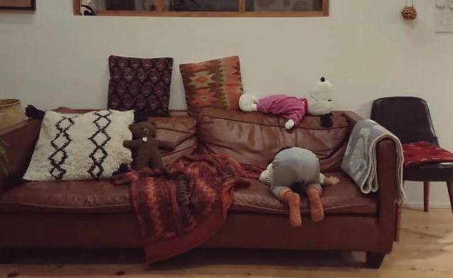 原创日本宝妈偷拍女儿各种灵魂睡姿8年网友天赋异禀