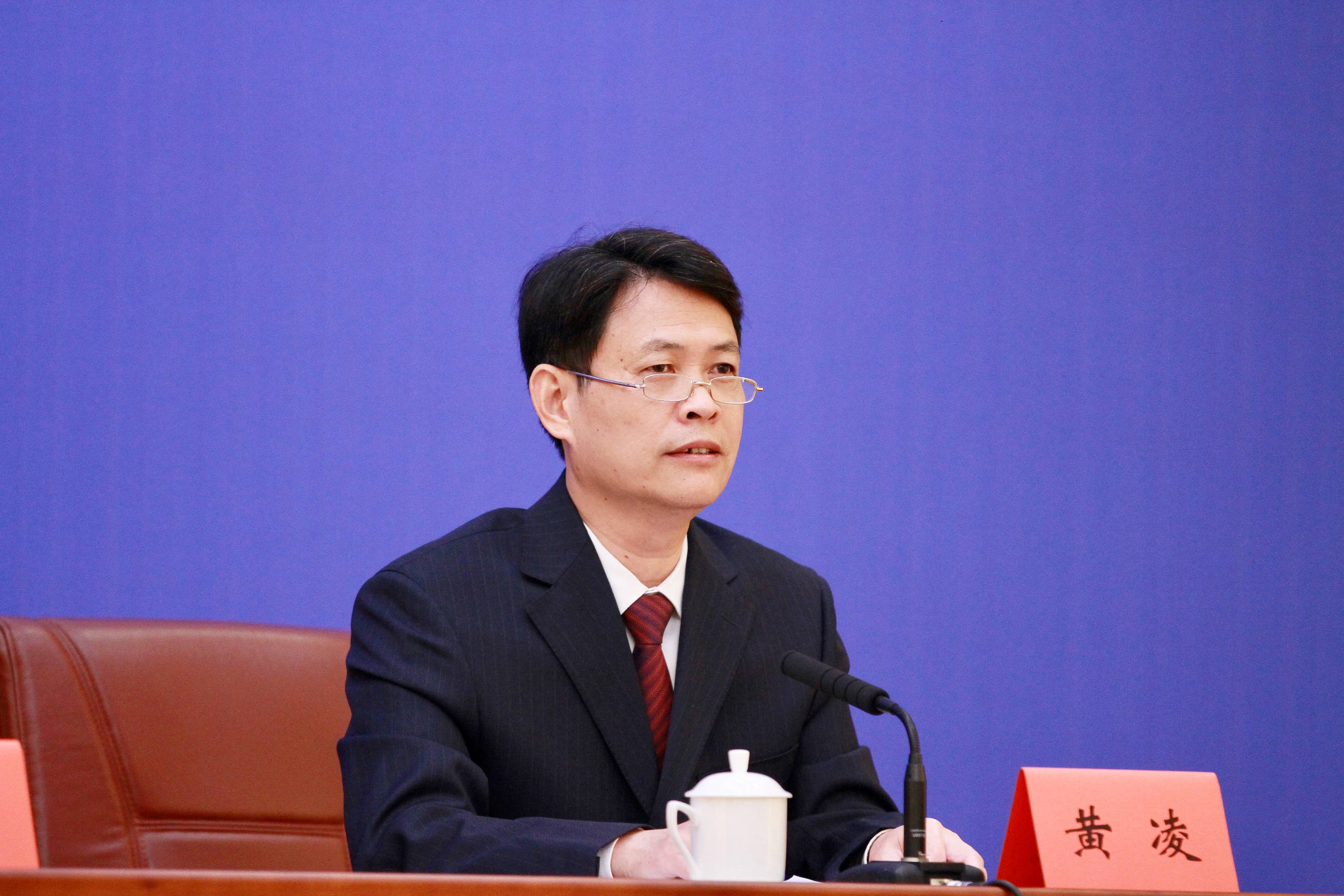 广东省交通运输厅黄凌赣深高铁通车后广东实现市市通高铁