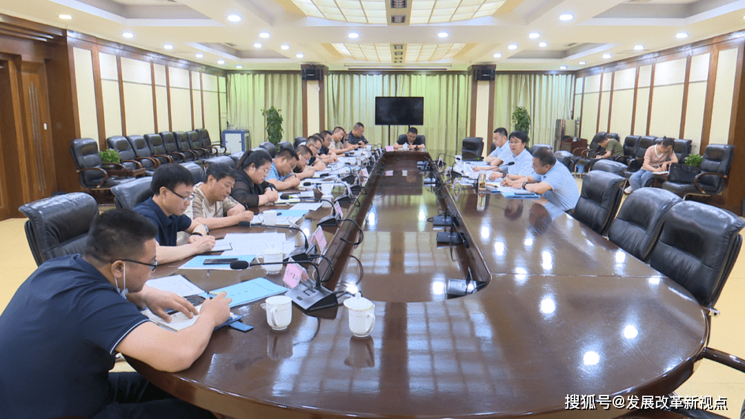 陈昉出席召开全县农村人居环境整治提升项目汇报会