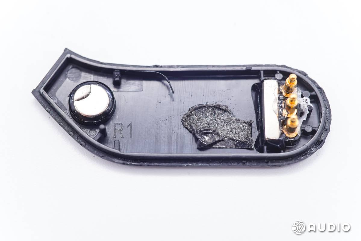 搭载高通qcc5141蓝牙芯片支持骁龙畅听飞傲fiioutws5真无线耳挂拆解